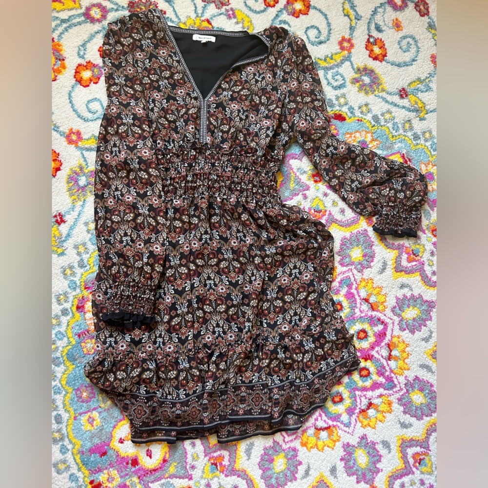 Woman’s Max Studio Dress